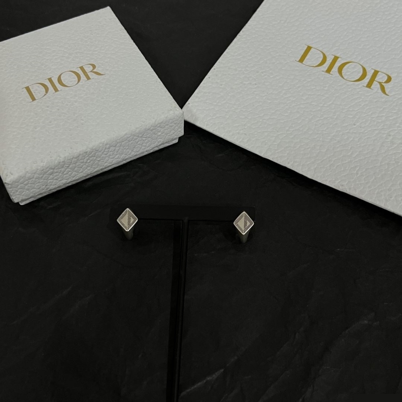ch**an D*or earrings